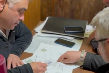 Villa Maza y Salliqueló coordinan acciones ante el escenario climático previsto por «El Niño» Villa Maza y Salliqueló coordinan acciones ante el escenario climático previsto por «El Niño»