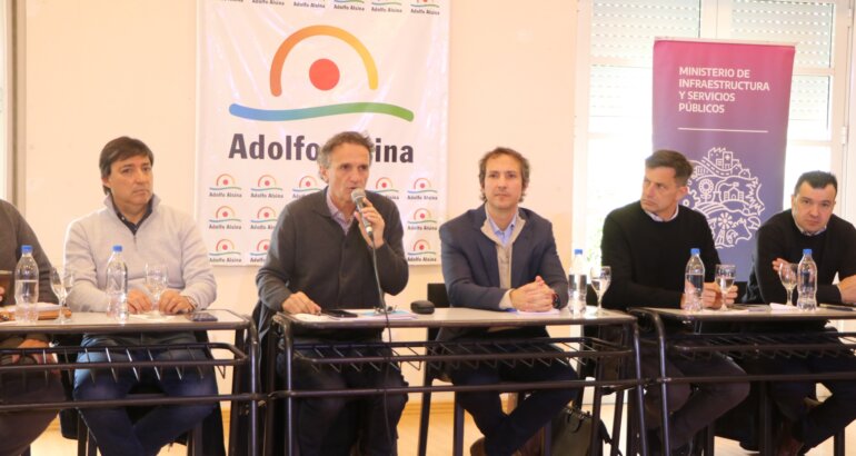 Katopodis encabezó en Carhué una nueva reunión del Comité de Cuenca del Río Salado Katopodis encabezó en Carhué una nueva reunión del Comité de Cuenca del Río Salado
