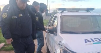 Bahía Blanca: dos detenidos por rociar con nafta y prender fuego a un joven Bahía Blanca: dos detenidos por rociar con nafta y prender fuego a un joven