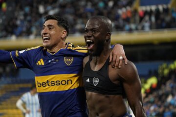 A lo Boca, el Xeneize se metió de cabeza en semis de la Copa Argentina A lo Boca, el Xeneize se metió de cabeza en semis de la Copa Argentina