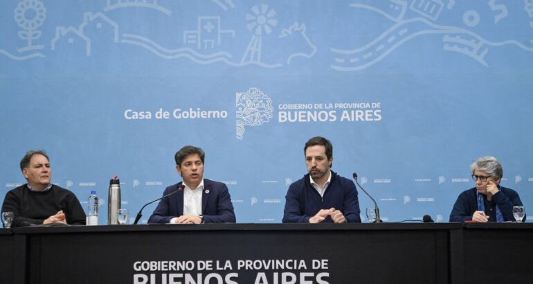 Kicillof presentó un plan bonaerense para prevenir y abordar la problemática del suicidio Kicillof presentó un plan bonaerense para prevenir y abordar la problemática del suicidio