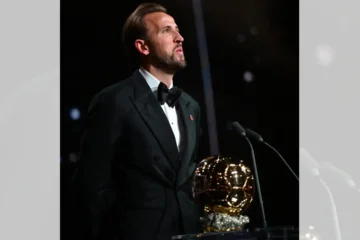 Kane ganó el Balón de Oro; Messi terminó 5° y Lautaro Martínez fue 22° Kane ganó el Balón de Oro; Messi terminó 5° y Lautaro Martínez fue 22°