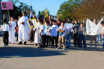 Rivera celebró su Fiesta Patronal en honor a Santa Teresita Rivera celebró su Fiesta Patronal en honor a Santa Teresita