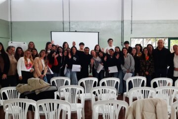 Rivera y Carhué fueron sede de jornadas de reflexión sobre las adolescencias Rivera y Carhué fueron sede de jornadas de reflexión sobre las adolescencias
