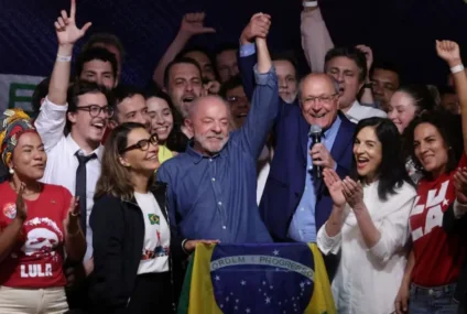 Histórico balotaje en Brasil: Lula logró la reelección al superar a Bolsonaro y se aseguró un cuarto mandato Histórico balotaje en Brasil: Lula logró la reelección al superar a Bolsonaro y se aseguró un cuarto mandato
