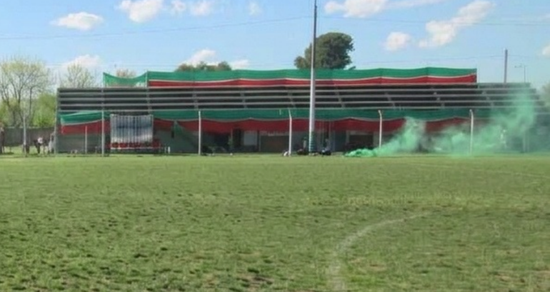 Independiente de Rivera recibió tres fechas de clausura y más de $ 5 millones de multa por los disturbios del clásico Independiente de Rivera recibió tres fechas de clausura y más de $ 5 millones de multa por los disturbios del clásico