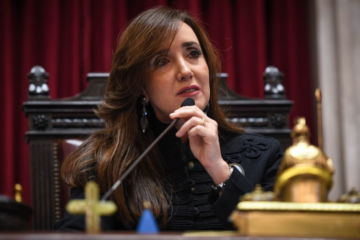 Villarruel lanzó un programa de alivio financiero para empleados del Senado Villarruel lanzó un programa de alivio financiero para empleados del Senado