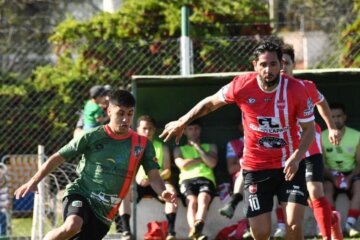 Independiente lo ganaba y Deportivo se lo empató: fue 2 a 2 en un clásico con final vibrante Independiente lo ganaba y Deportivo se lo empató: fue 2 a 2 en un clásico con final vibrante