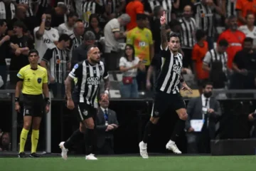 City Torque y Atlético Mineiro definen el rival de Boca en la final de la Copa Sudamericana City Torque y Atlético Mineiro definen el rival de Boca en la final de la Copa Sudamericana