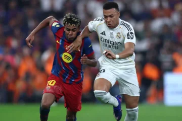 Barcelona y Real Madrid se miden en un nueva edición del derby de España Barcelona y Real Madrid se miden en un nueva edición del derby de España