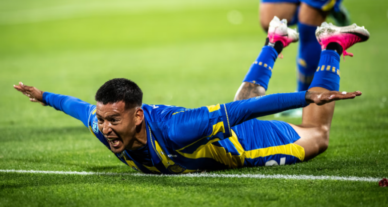 Rosario Central le ganó a Huracán para afianzarse como puntero de la Zona B y de la Tabla Anual Rosario Central le ganó a Huracán para afianzarse como puntero de la Zona B y de la Tabla Anual