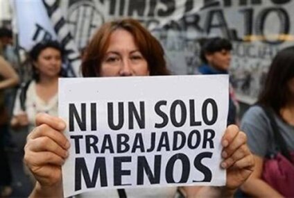 El Gobierno defendió el ajuste de 81.000 puestos de trabajo en el Estado y destacó el ahorro en el Presupuesto El Gobierno defendió el ajuste de 81.000 puestos de trabajo en el Estado y destacó el ahorro en el Presupuesto