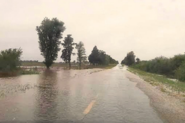 Advierten por presencia de agua en la Ruta 35 entre Jacinto Arauz y San Martín Advierten por presencia de agua en la Ruta 35 entre Jacinto Arauz y San Martín