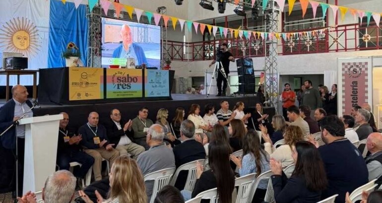 Macachín, tierra de sabores: una primera jornada que reunió gastronomía, producción y cooperativismo Macachín, tierra de sabores: una primera jornada que reunió gastronomía, producción y cooperativismo