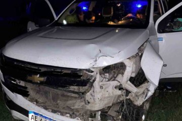 Volcó una camioneta en la Ruta 72 y su conductor resultó herido Volcó una camioneta en la Ruta 72 y su conductor resultó herido